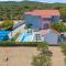 Holiday Home Dubrava Tisnjanska 32