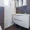 Three-Bedroom Holiday Home In Brodarica