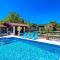 3 Bedroom Amazing Home In Jurdani
