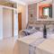 One-Bedroom Holiday Home In Podgora