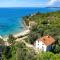Cozy Apartment In Cres With Wifi