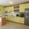 Lovely Home In Donji Prolozac