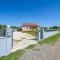 Three-Bedroom Holiday Home In Bibici