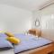Amazing Apartment In Pobri With Wifi