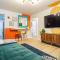 Star Motel Unit 1- Arts District Haven Modern Las Vegas Vacation Home - Лас-Вегас