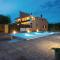 Beautiful Apartment In Sukosan