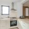 Beautiful Apartment In Sukosan