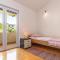 Three-Bedroom Apartment In Rogotin