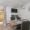4 Bedroom Stunning Home In Neoric