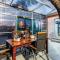 4 Bedroom Stunning Home In Neoric