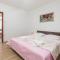 2 Bedroom Stunning Home In Sveti Juraj - Sveti Juraj