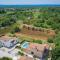 Three-Bedroom Holiday Home In Tinjan