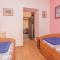 Lovely Apartment In Buje With Wifi