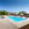 Amazing Home In Modrusani With Wifi - Modrušani