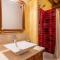 Amazing Home In Mazzolla With Wifi
