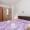 Nice Apartment In Garica With Wifi - Garica