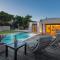 Nice Home In Medulin With Jacuzzi