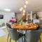 4 Bedroom Gorgeous Home In Pomer