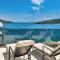 3 Bedroom Nice Apartment In Marina