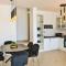 3 Bedroom Nice Apartment In Marina