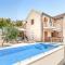 4 Bedroom Beautiful Home In Supetar