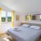 Gorgeous Apartment In Vrboska