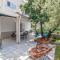 3 Bedroom Beautiful Home In Jadranovo