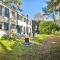 Awesome Home In Saint-Georges-Doléron