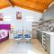 Beautiful Home In Pomer
