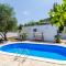 Stunning Home In Broce With Wifi - Broce