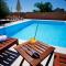 Villa LT Nin