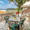 Gorgeous Apartment In Supetarska Draga