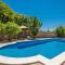 Nice Home In Gostinjac With Wifi - Gostinjac