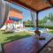 Three-Bedroom Holiday Home In Nedescina