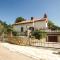 Cozy Home In Kapelica With Wifi - Raša