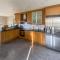 2 Bedroom Cozy Home In Traryd
