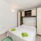 3 Bedroom Nice Apartment In Miskovici