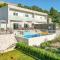 Lovely Home In Srinjine With Jacuzzi - Srinjine