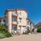 Stunning Apartment In Jadranovo