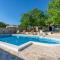 2 Bedroom Beautiful Home In Benkovac