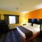Rock Island Inn & Suites Streator , IL
