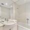 Lux Short Stay 3 Bedrooms at Clarendon Tower
