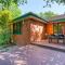 Charming 3BR Turner Home Near Canberra Centre - Hosted by Canstay