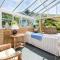 Castaways, Cottage With Sea Views, Lush Gardens & Patio By the Beach