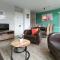 Lovely Home In Vlagtwedde With Kitchen