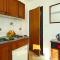 Lovely Apartment In Umag With Wifi