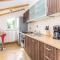 2 Bedroom Cozy Apartment In Icici