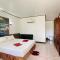 Lanta L.D. Beach Bungalow