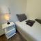 BIELEFELD CITY APARTMENTS - komfortable Einzelzimmer und Doppelzimmer - moderne Badezimmer, schnelles WLAN, Self-Check-In
