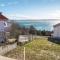 Gorgeous Apartment In Rtina With Wifi